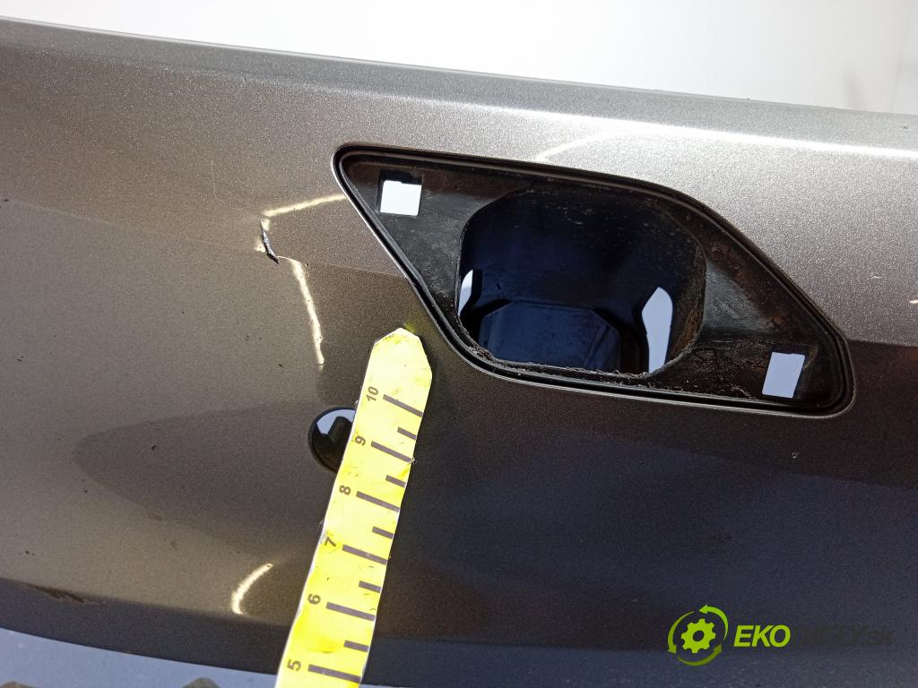 Vw Golf 0 nárazník před 5G0807221