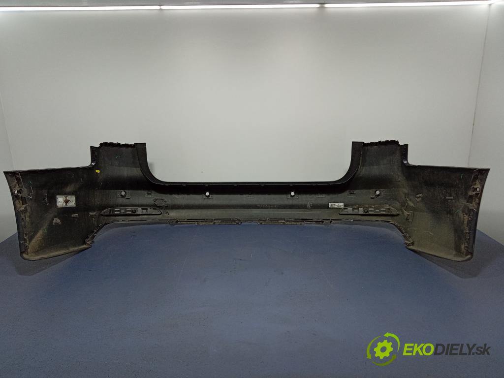 Audi A6 0 nárazník Zad: 01