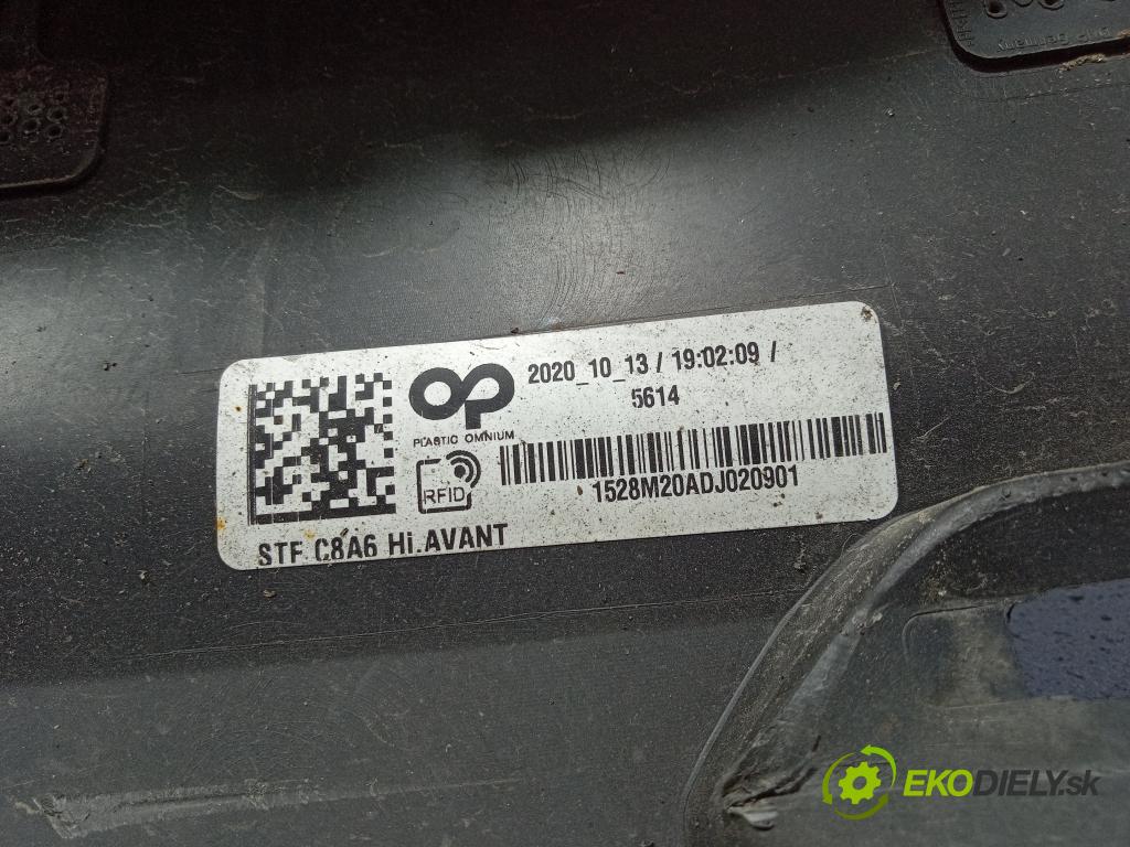 Audi A6 0 nárazník Zad: 01