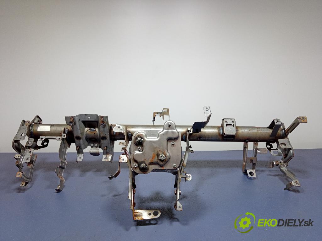 Fiat Doblo 2018 kokpit,pristrojová doska 01
