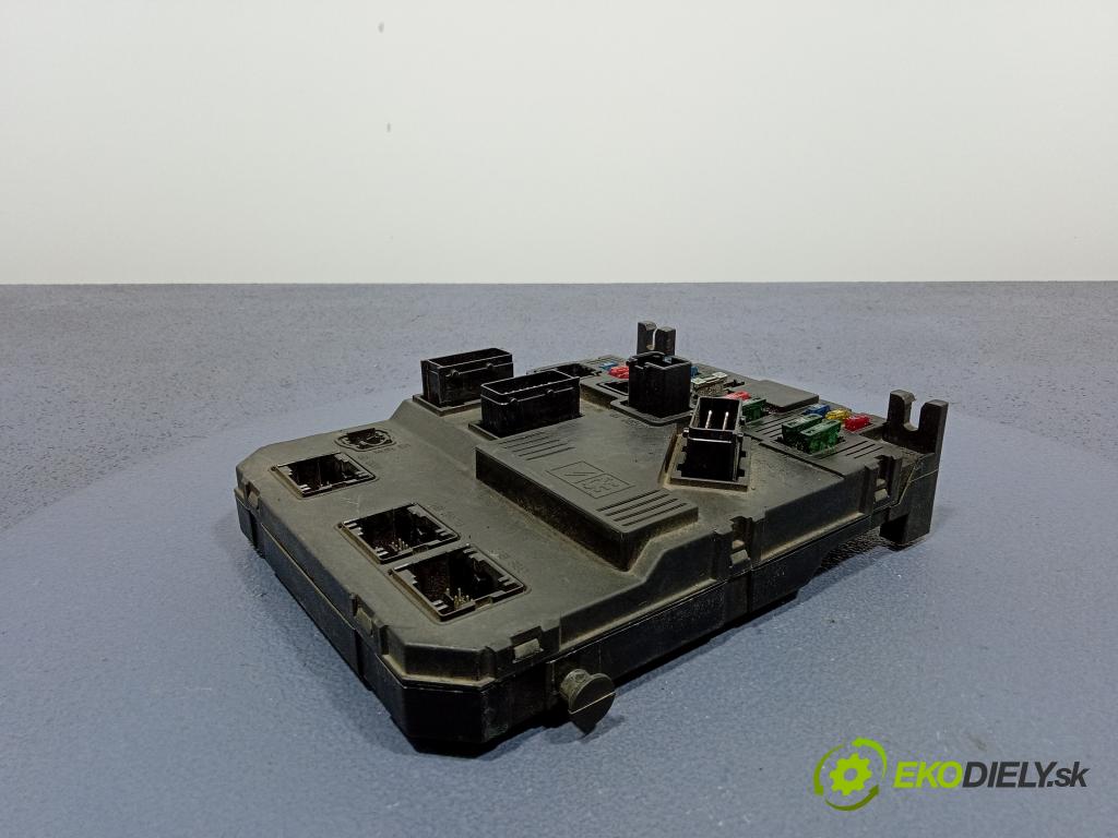 Citroen Berlingo 2003 skříňka Pojistky 9649627980