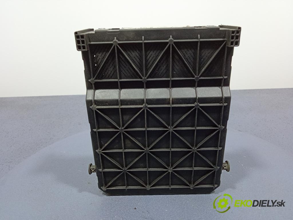 Citroen Berlingo 2003 skříňka Pojistky 9649627980