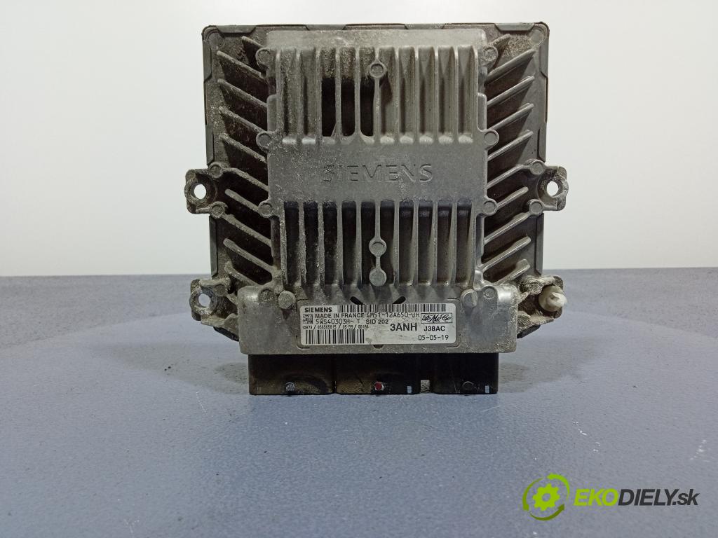 Ford C-max 2006 riadiaca jednotka Motor: 4M51-12A650-JH
