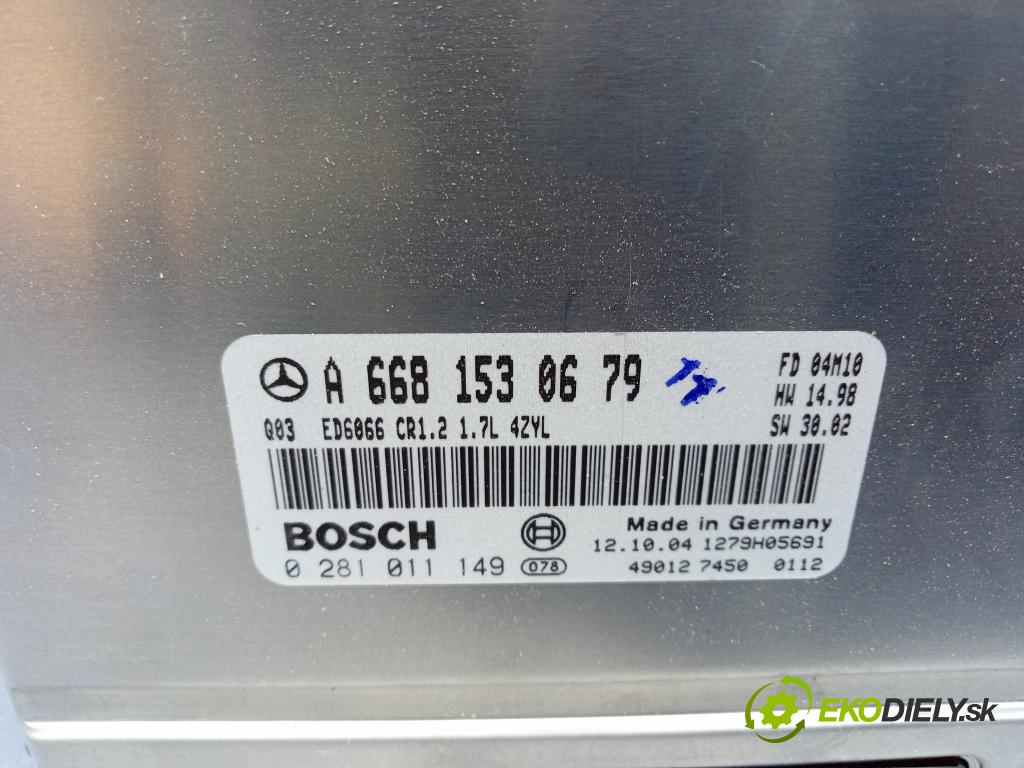 Mercedes Vaneo 2005 riadiaca jednotka Motor: 0281011149