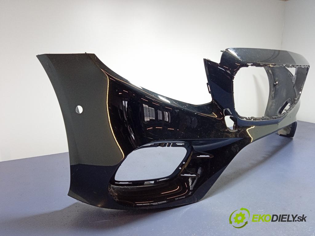 Mercedes E-klasa 0 nárazník před 01