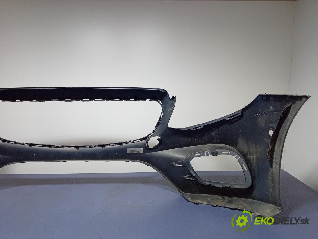 Mercedes E-klasa 0 nárazník před 01