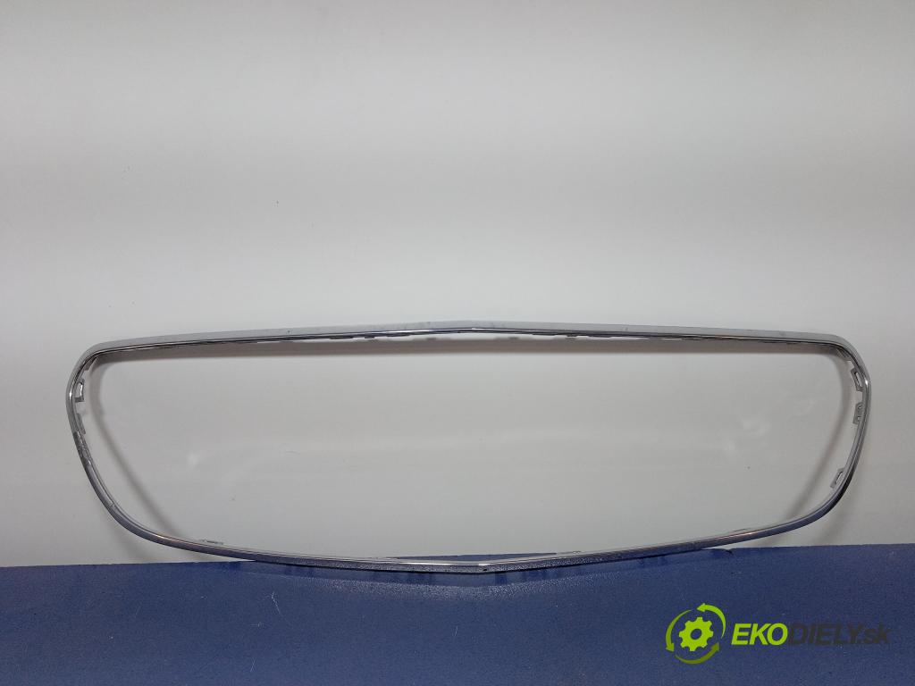 Mercedes E-klasa 0 nárazník před A2138850200