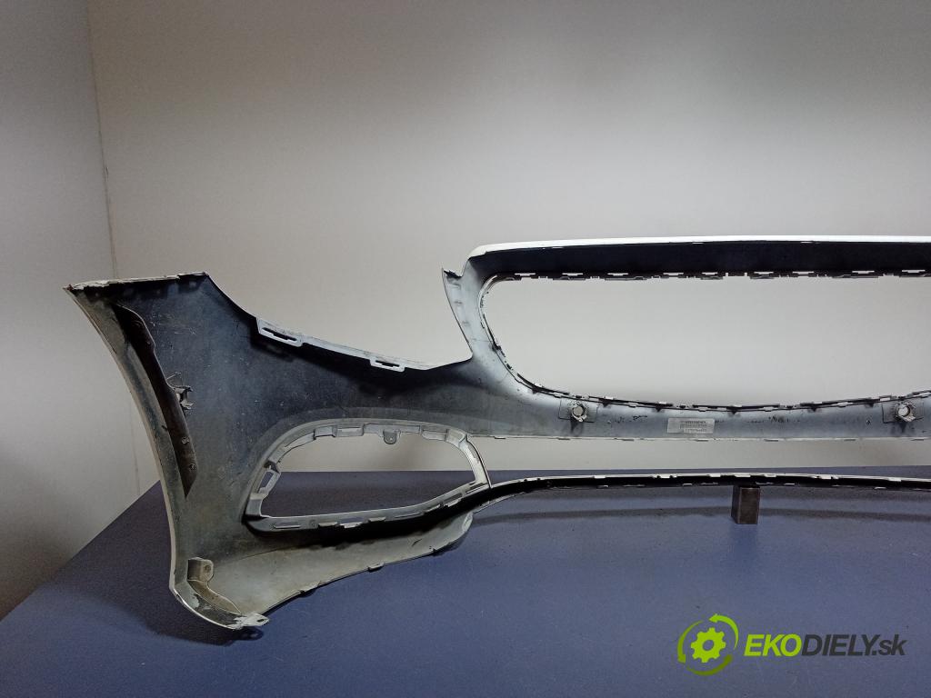 Mercedes E-klasa 0 nárazník před 01