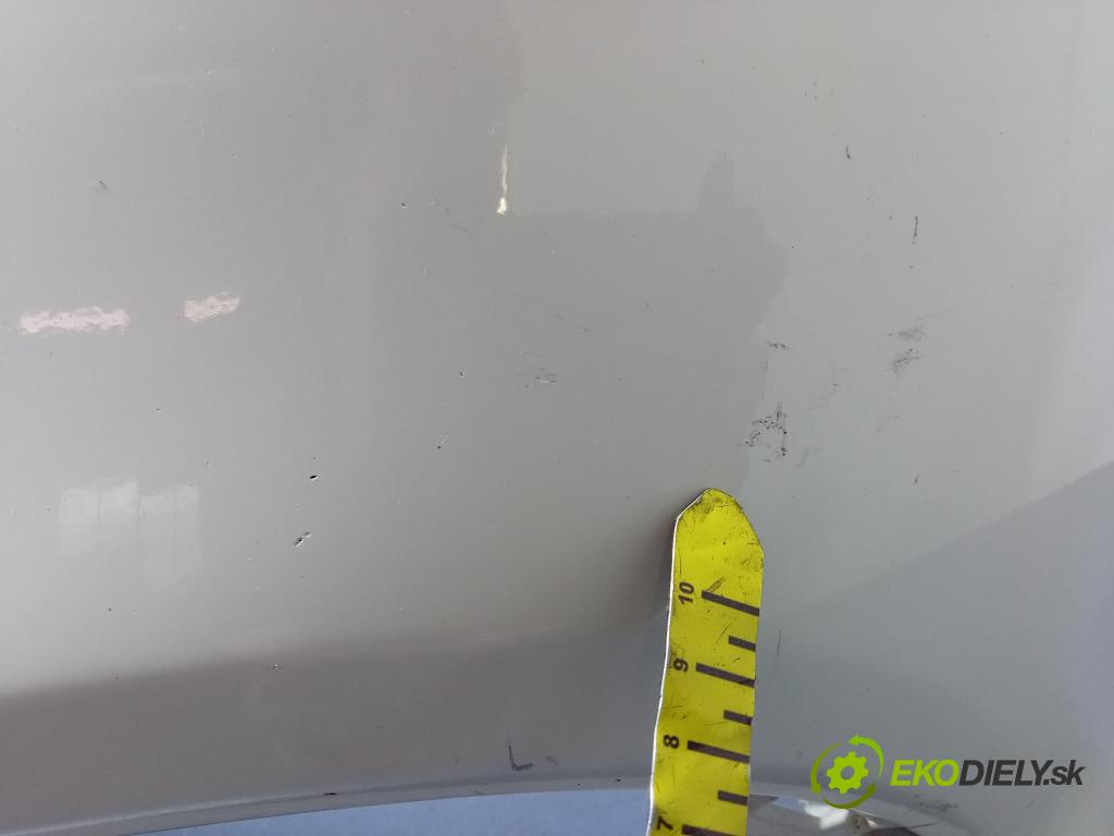 Mercedes E-klasa 0 nárazník před 01