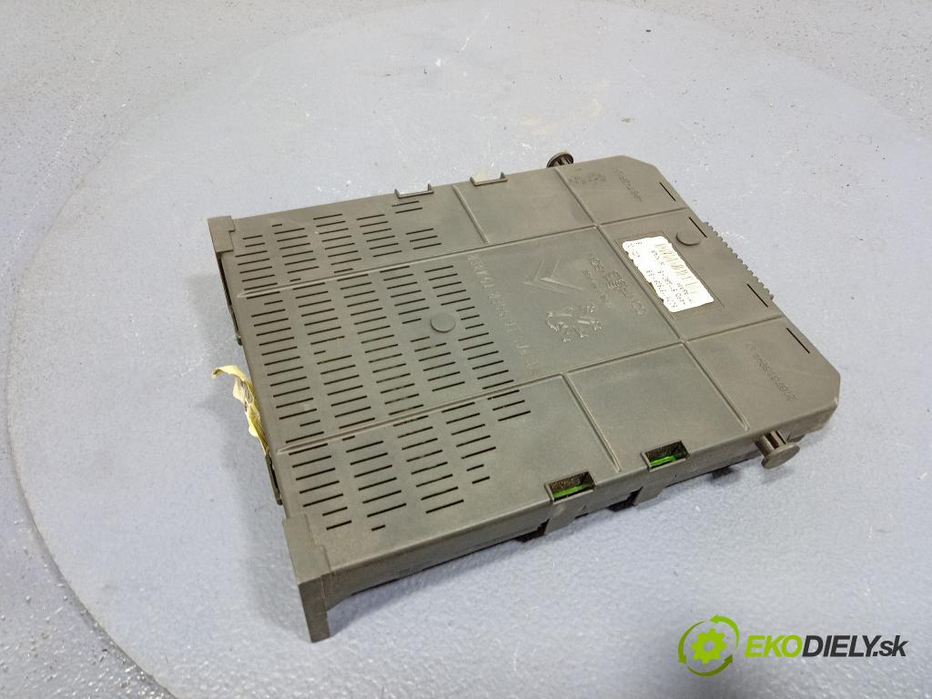 Citroen C4 2005 skříňka Pojistky 9658158480