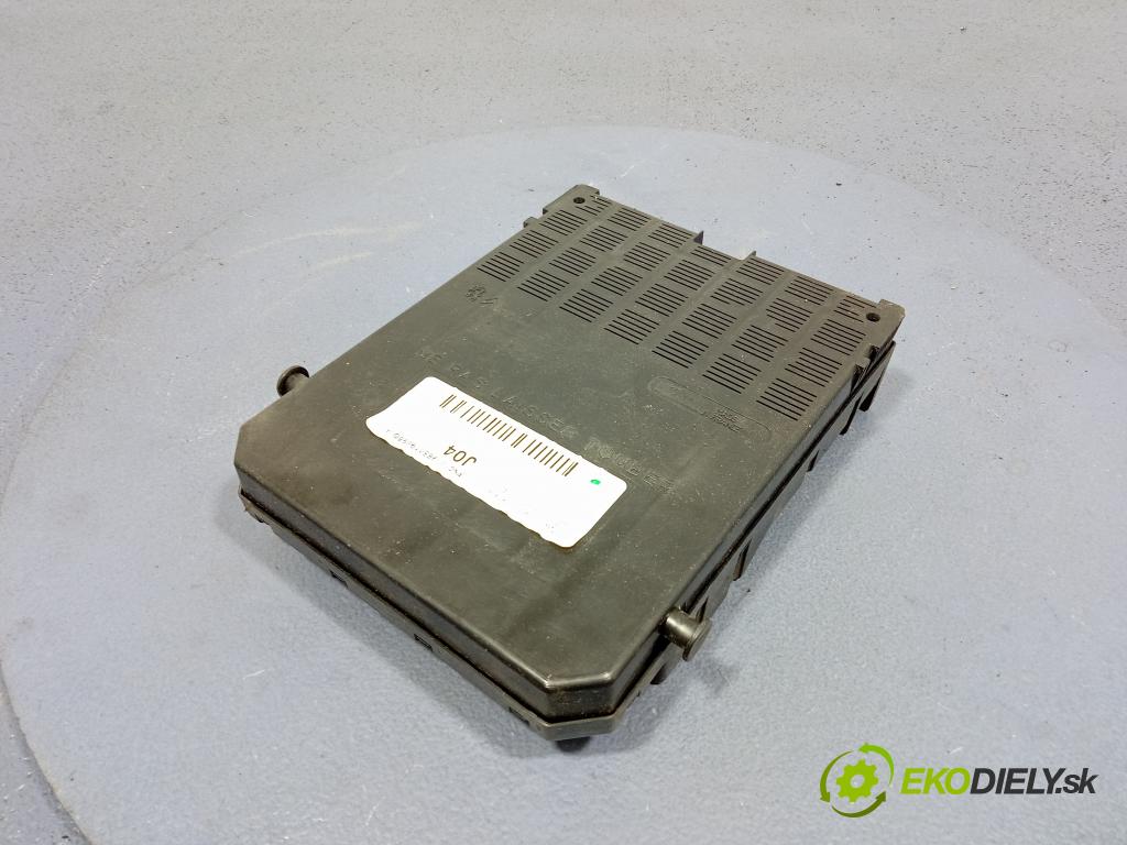 Peugeot 307 2003 skříňka Pojistky 9651197680