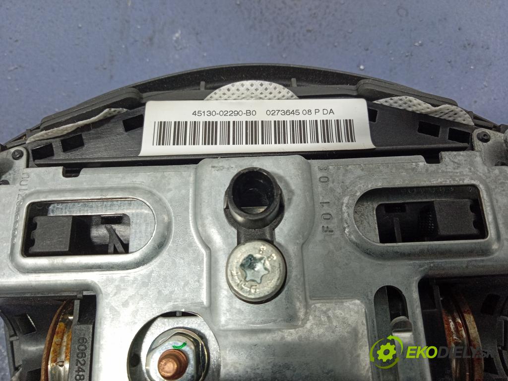 Toyota Auris 2008 kokpit,pristrojová doska 55302-02170