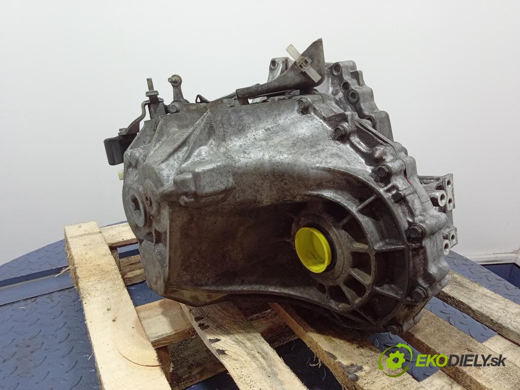 Toyota Auris 2008 prevodovka Manualna 01