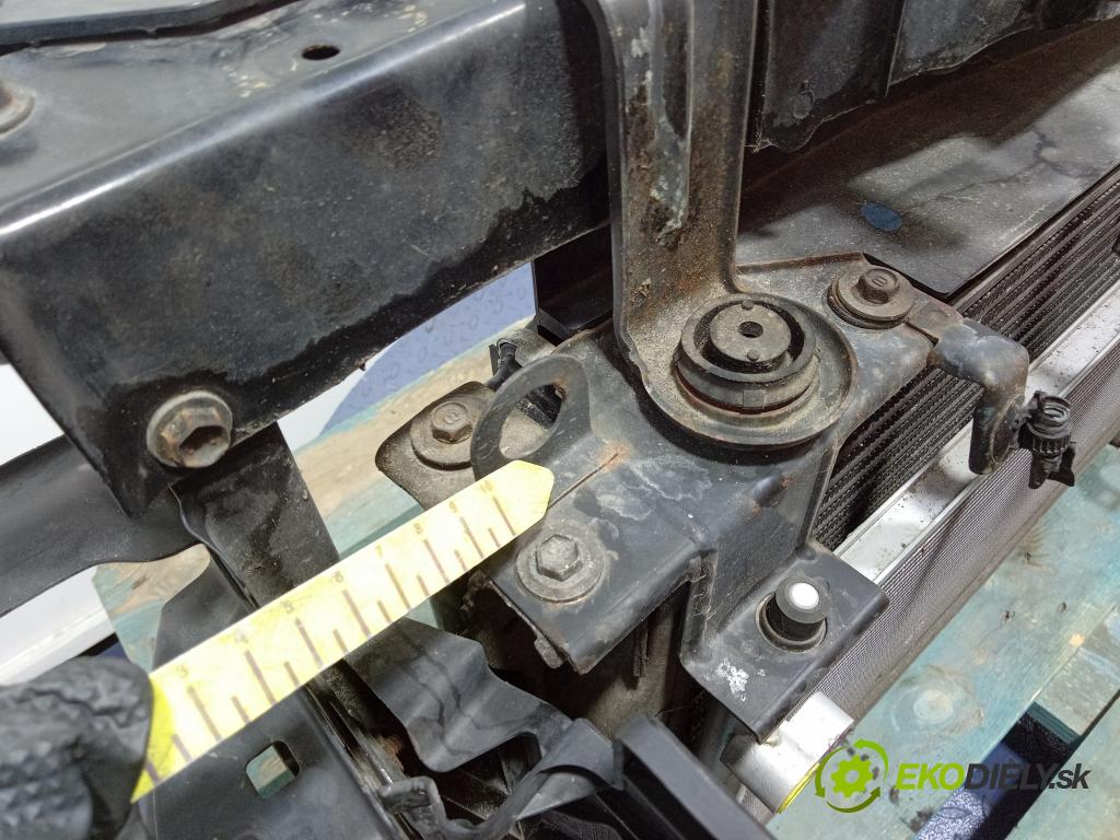 Toyota Auris 2008 výztuha Čelní / stěna Přední 01