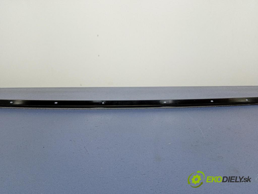 Mercedes Amg GT 2019 lišta Dekoratívne: A2906730900