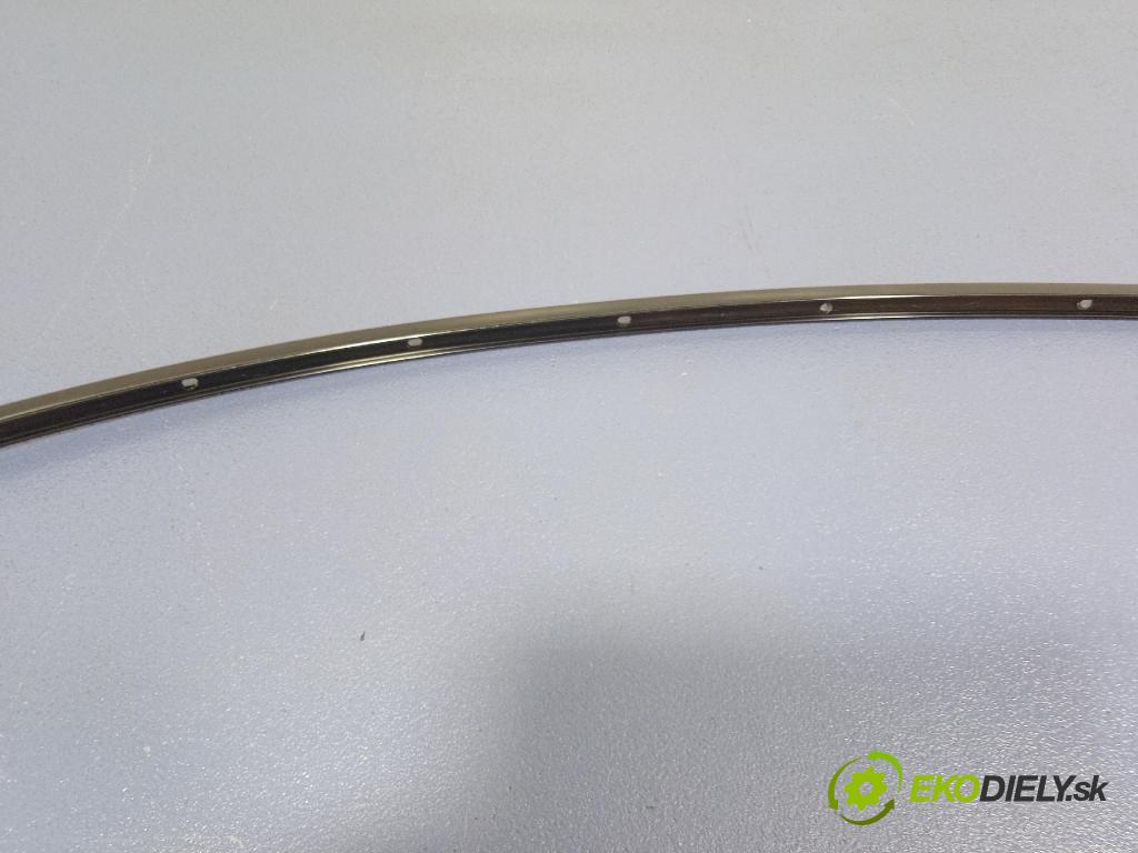 Mercedes Amg GT 2019 lišta Dekoratívne: A2906730900