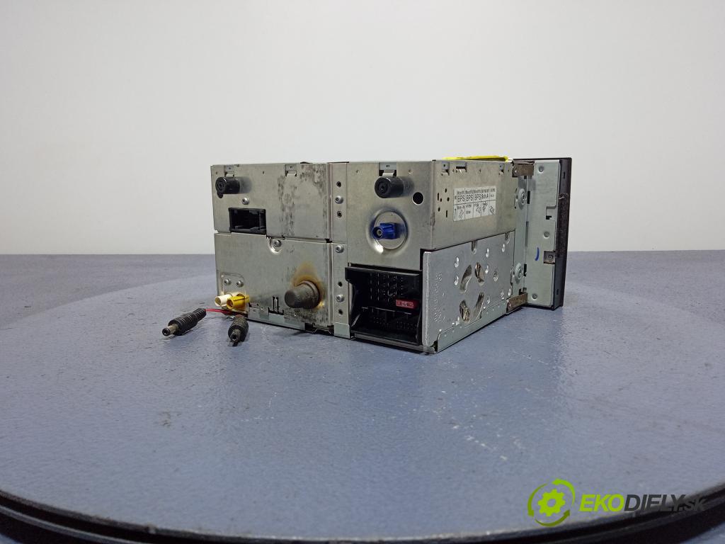 Vw Touareg 2005 Radio I Navigácia: 7L6035191N