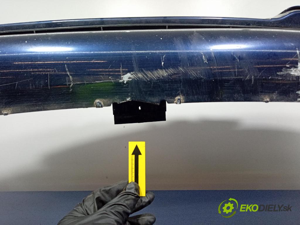 Peugeot 607 2003 nárazník Predné 01