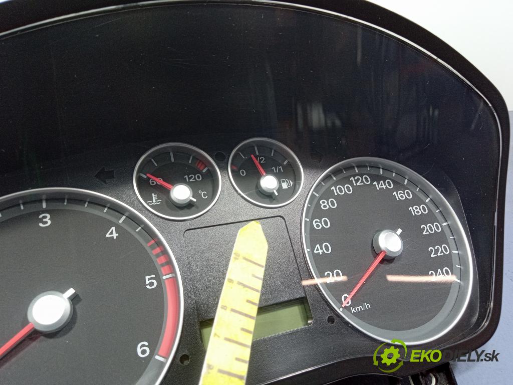 Ford Focus 2006 prístrojovka/ budíky 4M5T-10849-GP