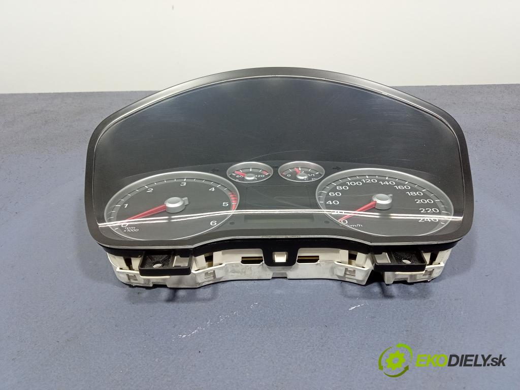 Ford Focus 2006 prístrojovka/ budíky 4M5T-10849-GP