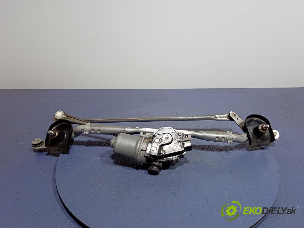 Suzuki Swift 2020 mechanizmus motor: Stierače: Predné 38110-52R00