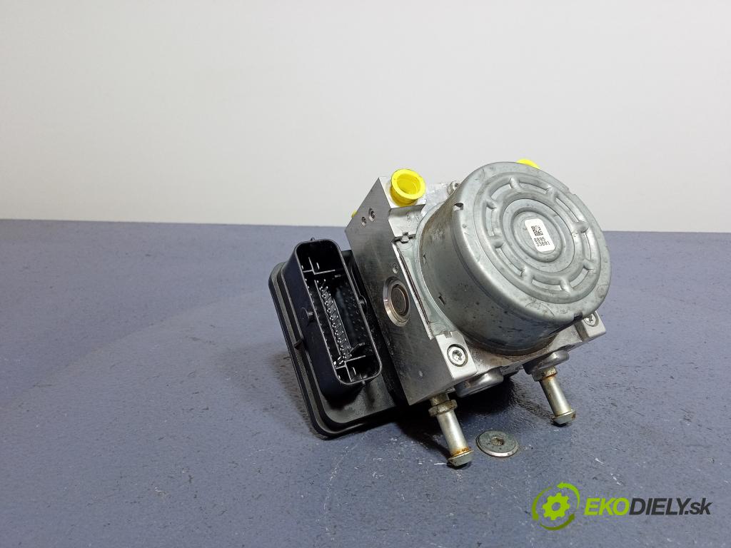 Suzuki Swift 2020 čerpadlo ABS x 06.2109-8551.3