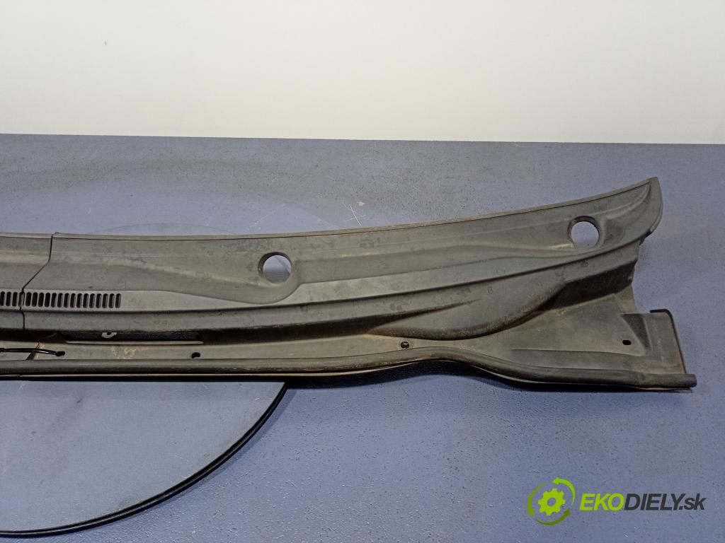 Toyota Corolla verso 2004 torpédo 55782-0F010