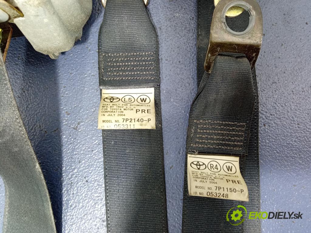 Toyota Corolla verso 2004 kokpit,pristrojová doska 55302-0F010