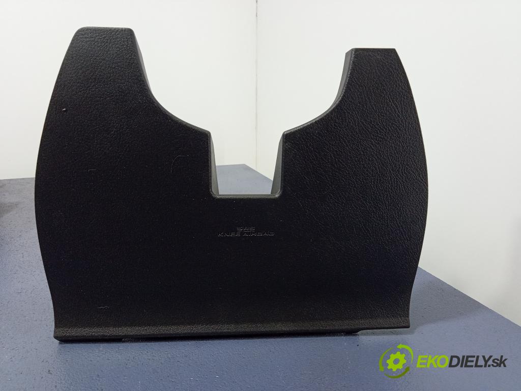 Toyota Corolla verso 2004 kokpit,pristrojová doska 55302-0F010