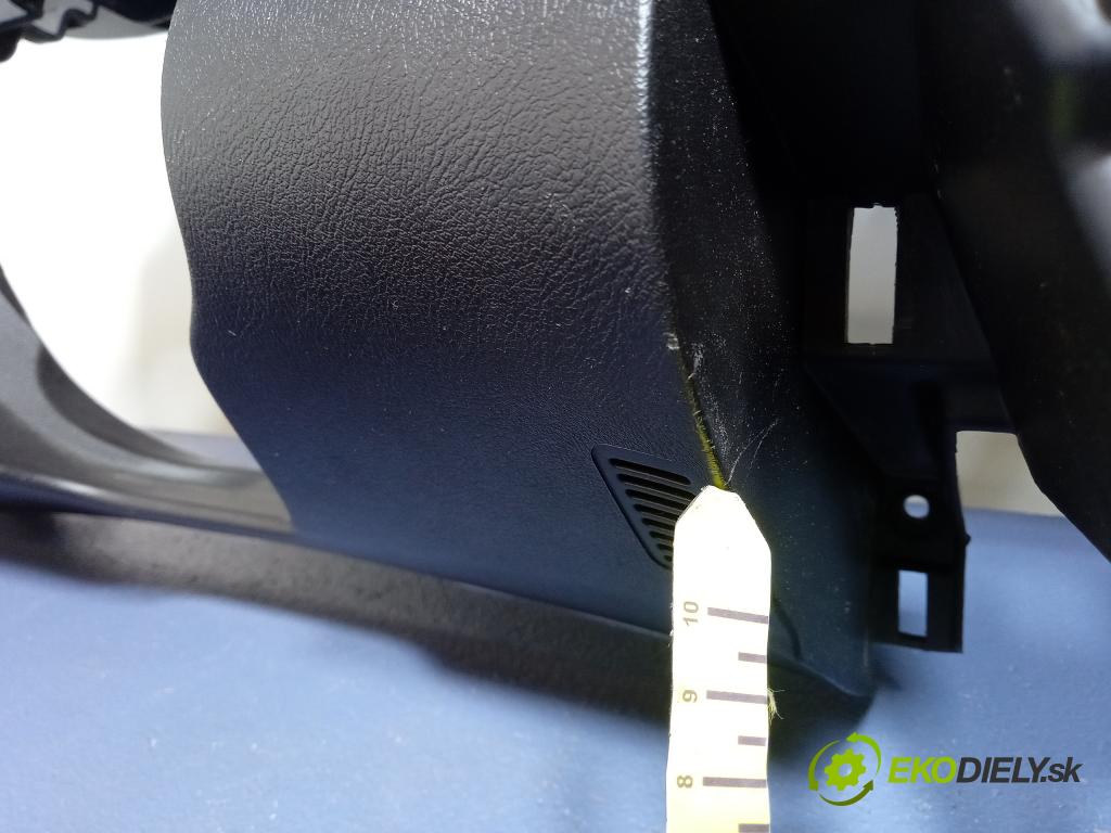 Acura Tl 2009 kokpit,pristrojová doska 01