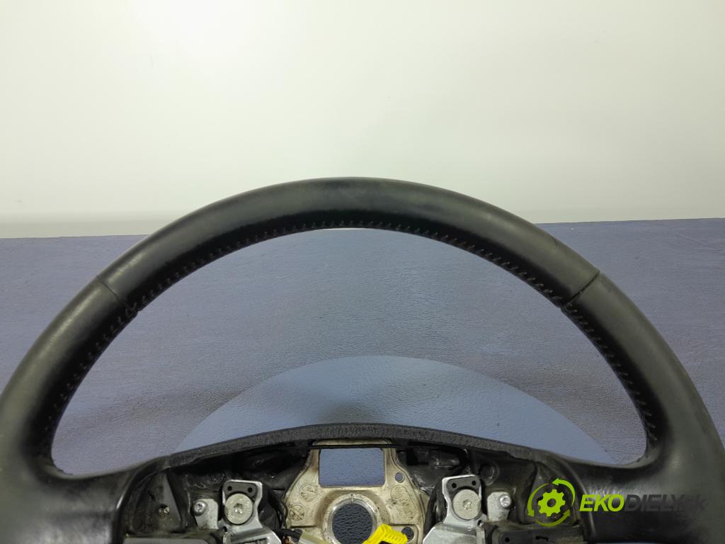 Vw Sharan 2009 volant 7M3449091B