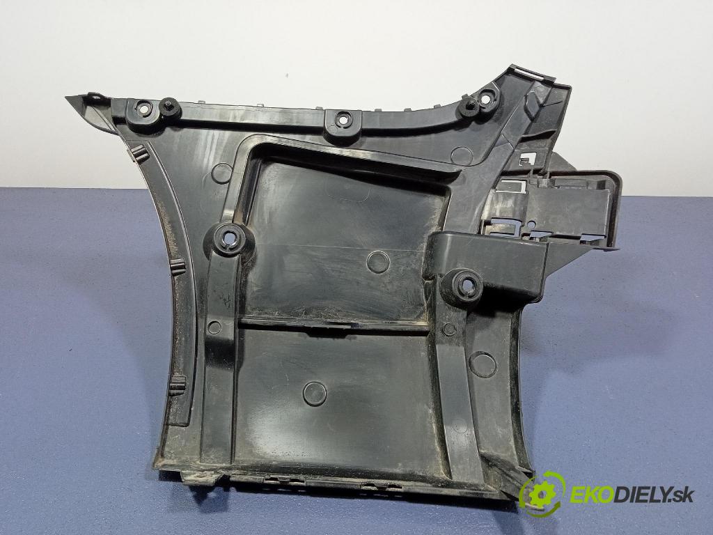 Bmw Seria 5 2017 Upevnenie: narazník 8066722