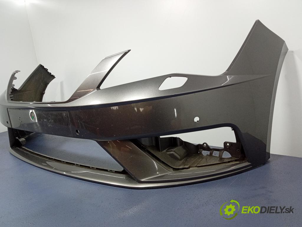 Seat Leon 0 nárazník před 5F0807221R