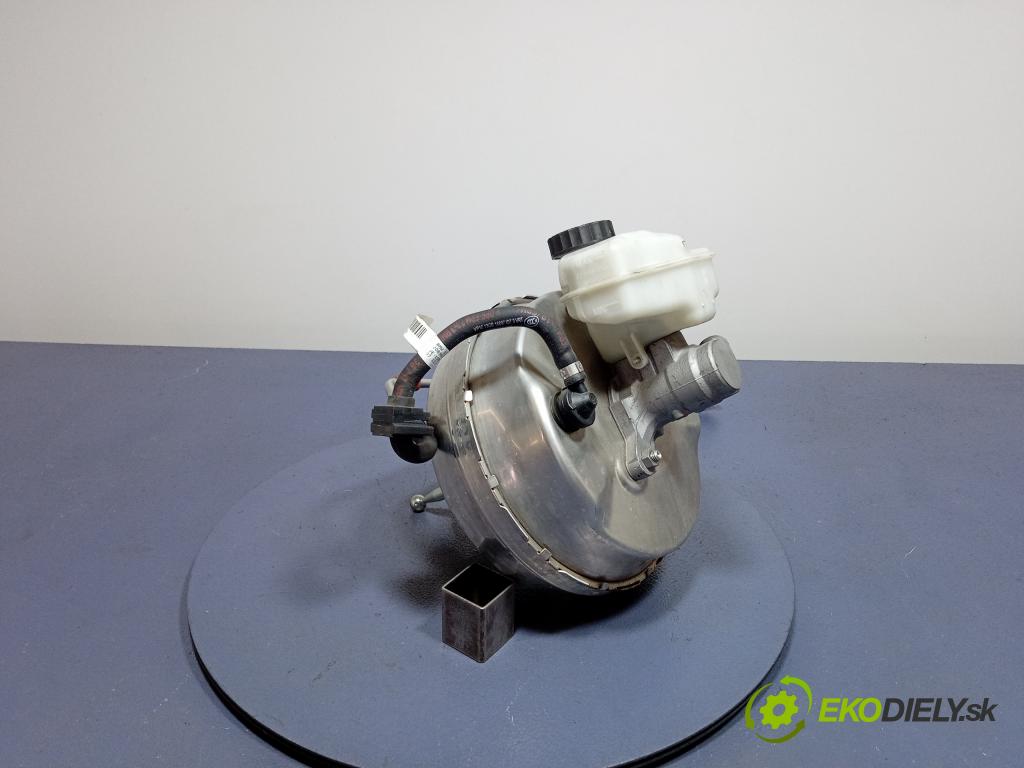 Bmw Seria 5 2017 servo Brzdní: 8074224