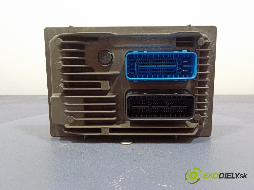 Opel Astra sports t 2021 riadiaca jednotka Motor: 55516933