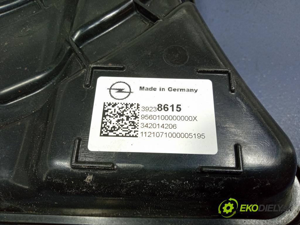 Opel Astra 2021 Nádrž: AdBlue: 39238615