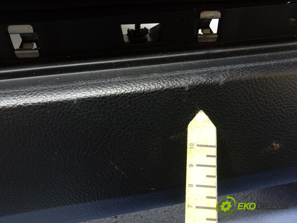 Vw Passat 2006 kokpit,pristrojová doska 3C1857003R