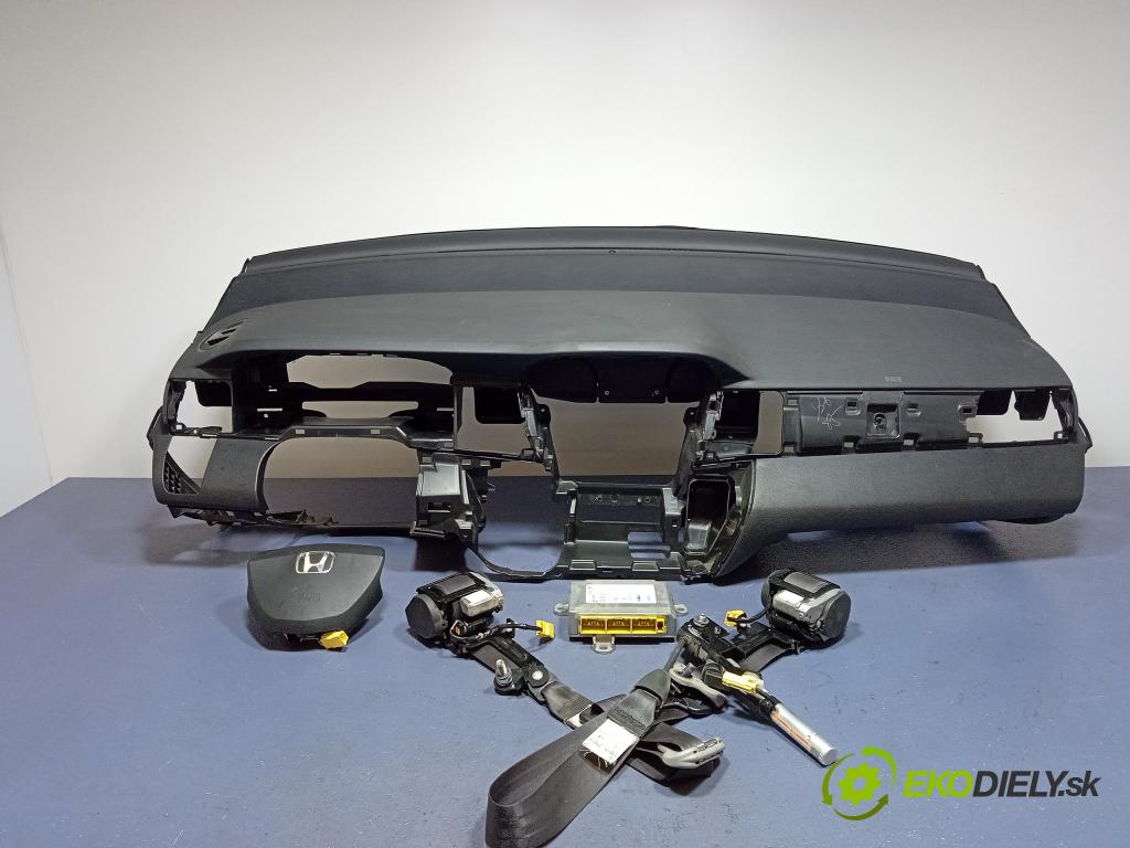 Honda Fr-v 2007 kokpit,pristrojová doska 01