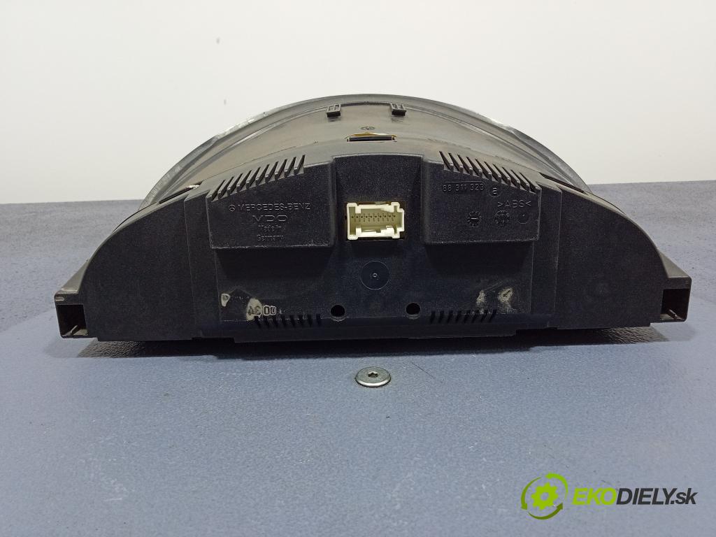 Mercedes C-klasa 2003 prístrojovka/ budíky A2035401347