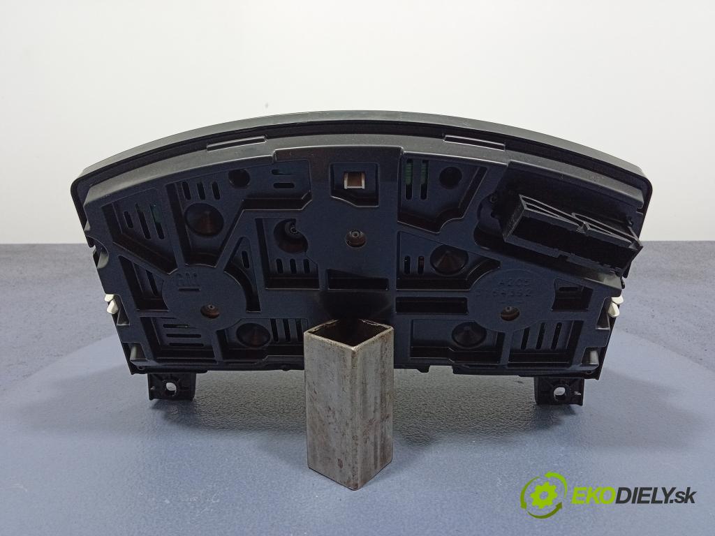 Opel Astra 2009 prístrojovka/ budíky 13282344