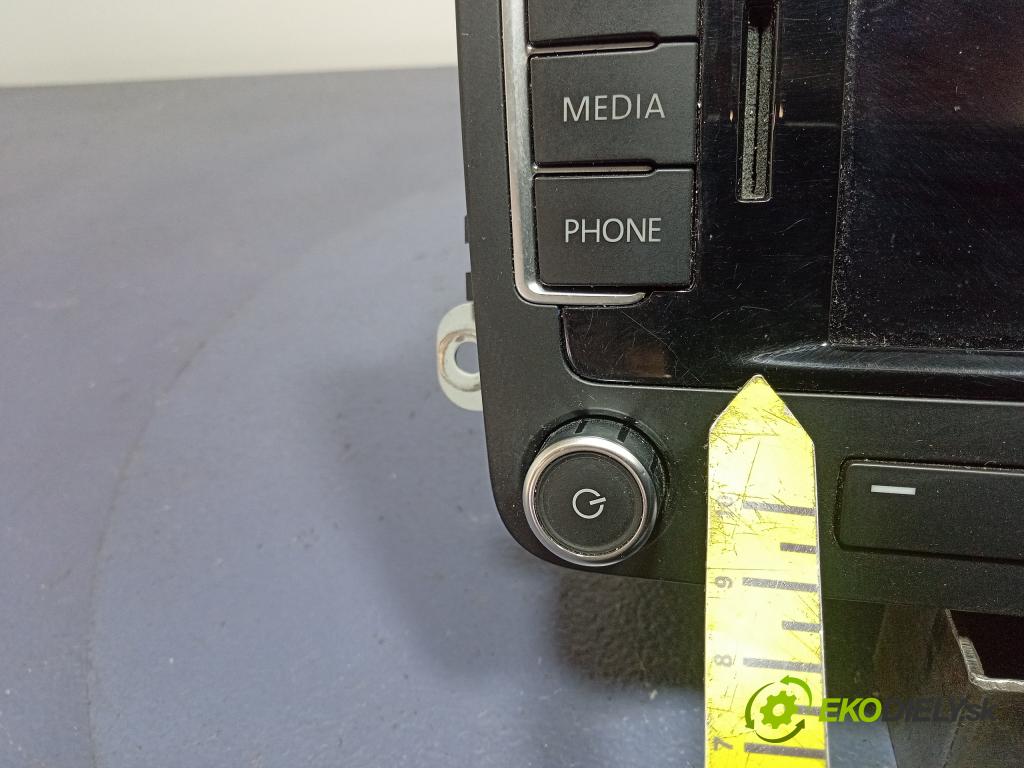 Vw Passat 2013 Radio I Navigácia: 3C8035279A