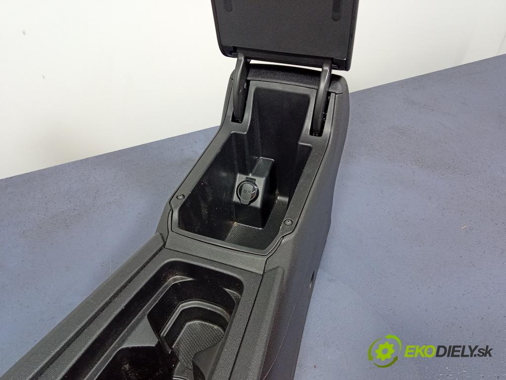 Seat Leon sp 2023 tunel Stredný: 5FA864207C