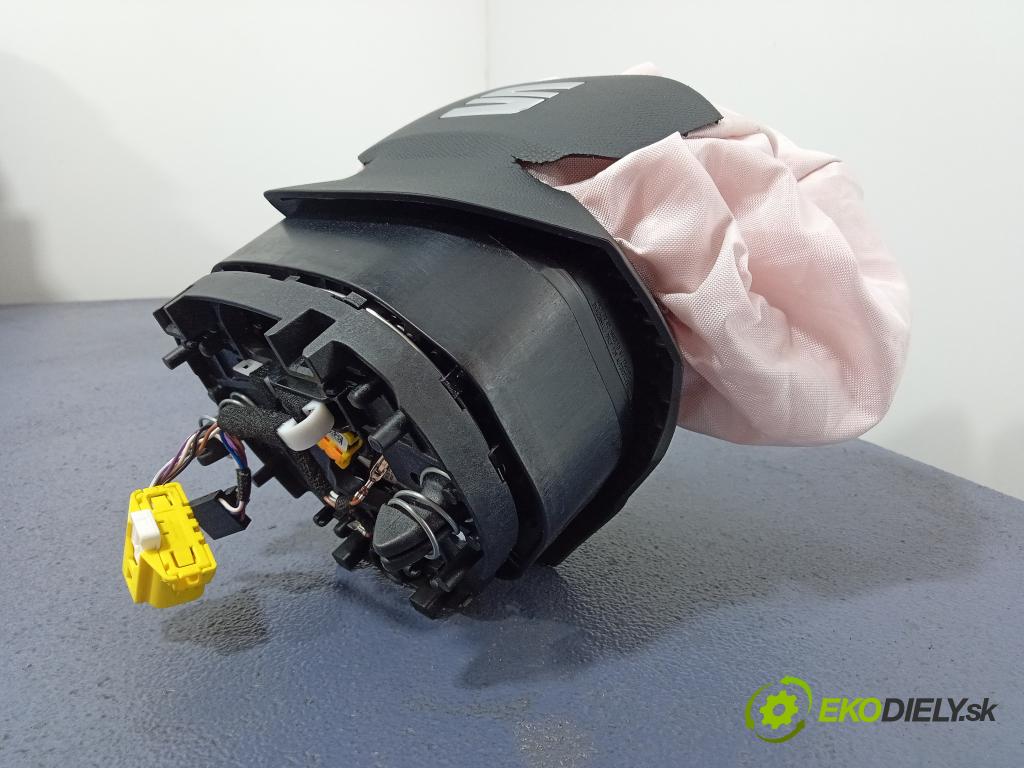 Seat Leon sp 2023 kokpit,pristrojová doska 5FB857003Q