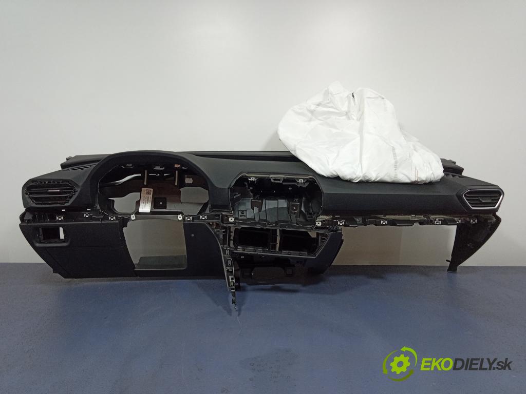 Seat Leon sp 2023 kokpit,pristrojová doska 5FB857003Q