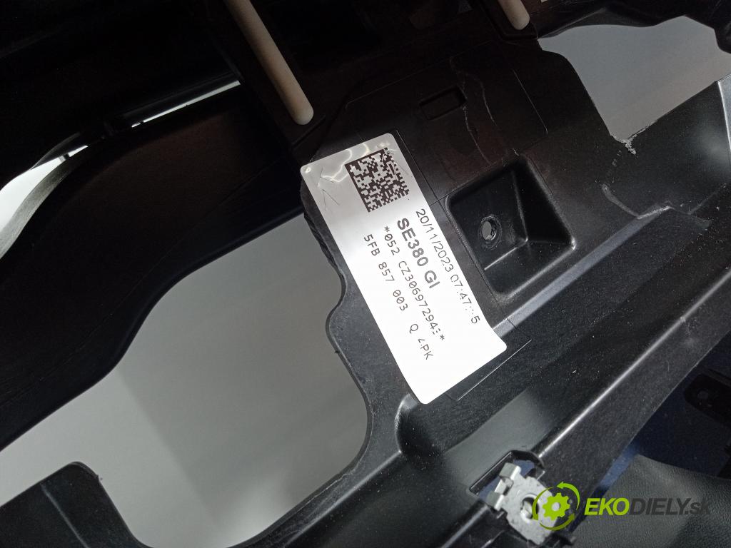 Seat Leon sp 2023 kokpit,pristrojová doska 5FB857003Q