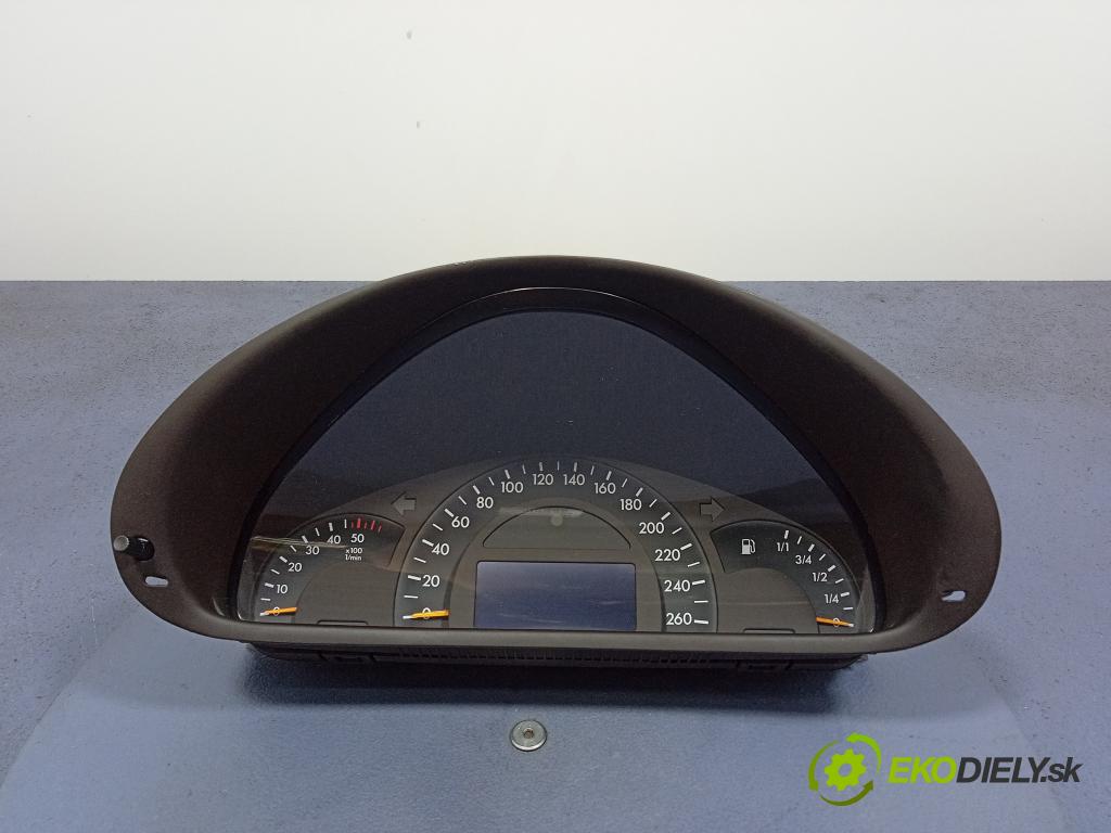Mercedes C-klasa 2003 prístrojovka/ budíky A2035401311