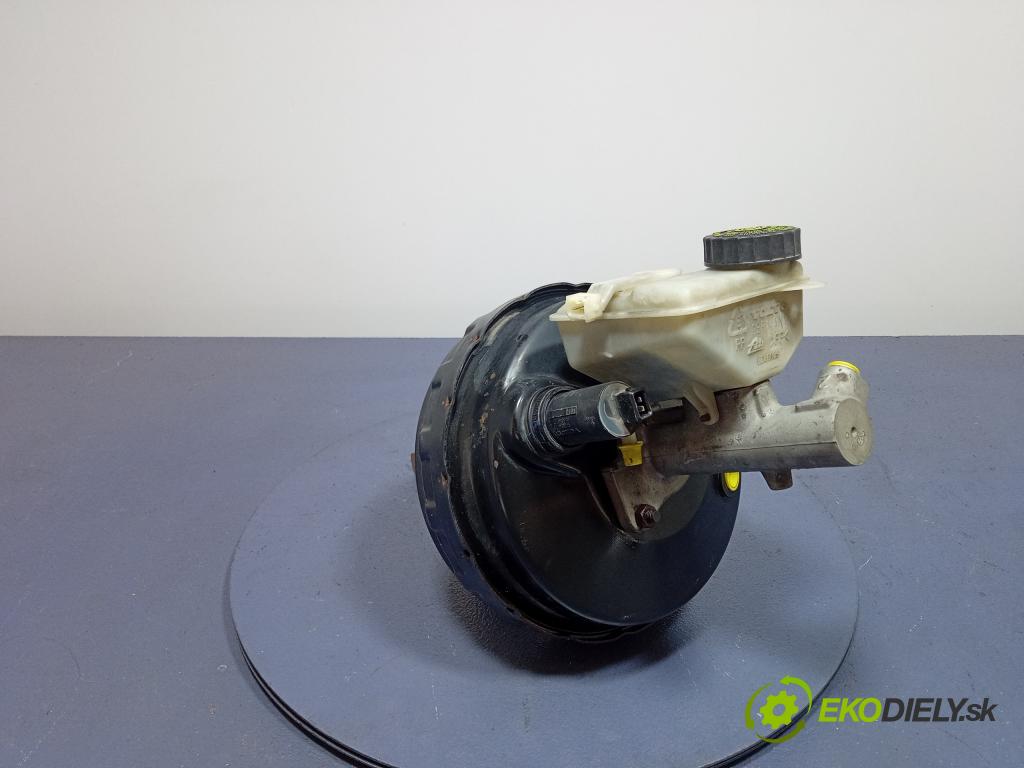 Volvo S60 2001 servo Brzdní: 8646010