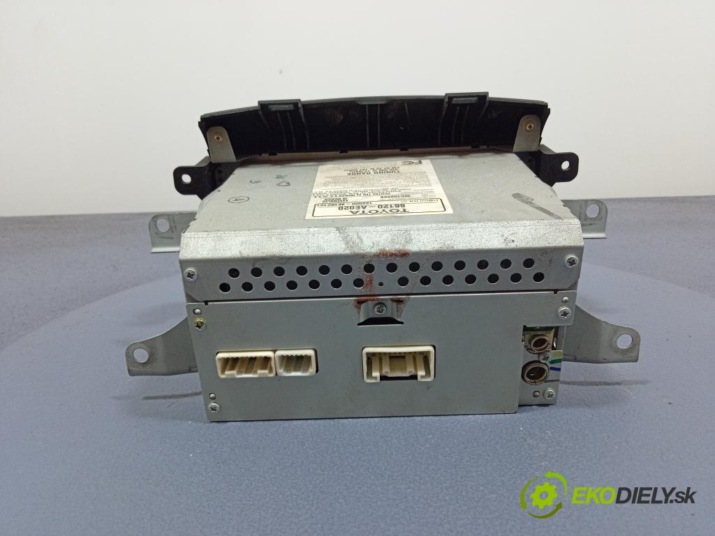 Toyota Sienna 2004 Radio I Navigácia: 86120-AE020