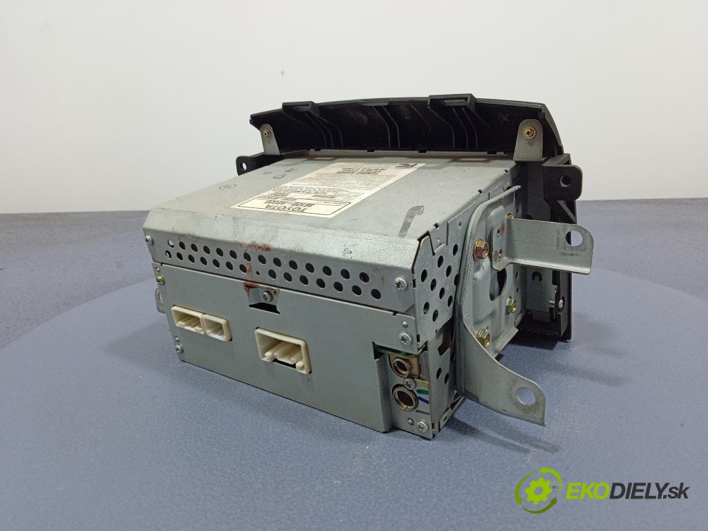 Toyota Sienna 2004 Radio I Navigácia: 86120-AE020