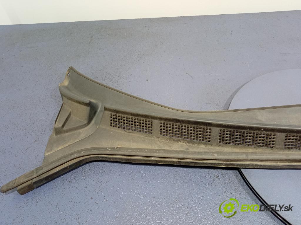 Toyota Sienna 2004 torpédo 55708-08020